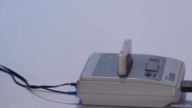 Лесби любят мощный страпон - #1