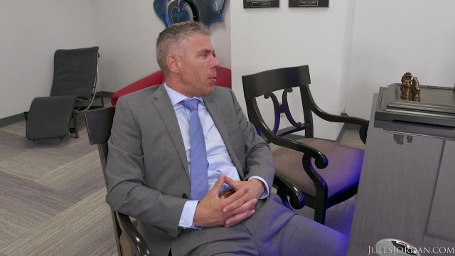 Двойной трах с секретаршей - #1